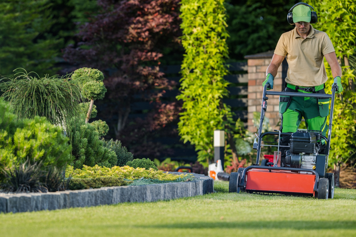 How to Build Trust With Homeowners Through Educational Lawn Content
